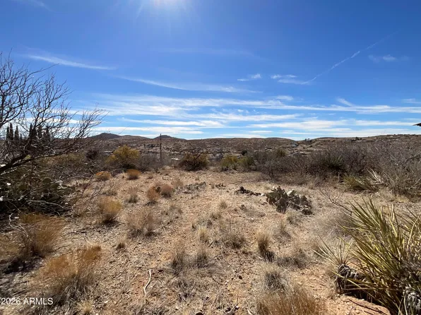 20701 E DEER VALLEY Lane #827, Mayer, AZ 86333