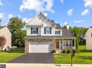 195 Hughs Rd, Charles Town, WV 25414