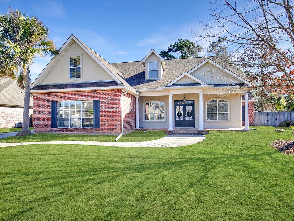 1st image of 893 Sweet Bay Dr