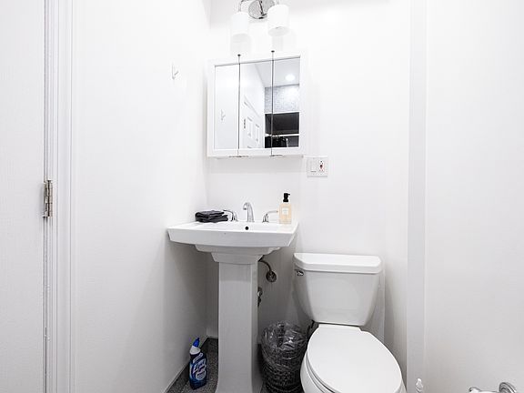 3rd image of 180 Claremont Ave APT 63