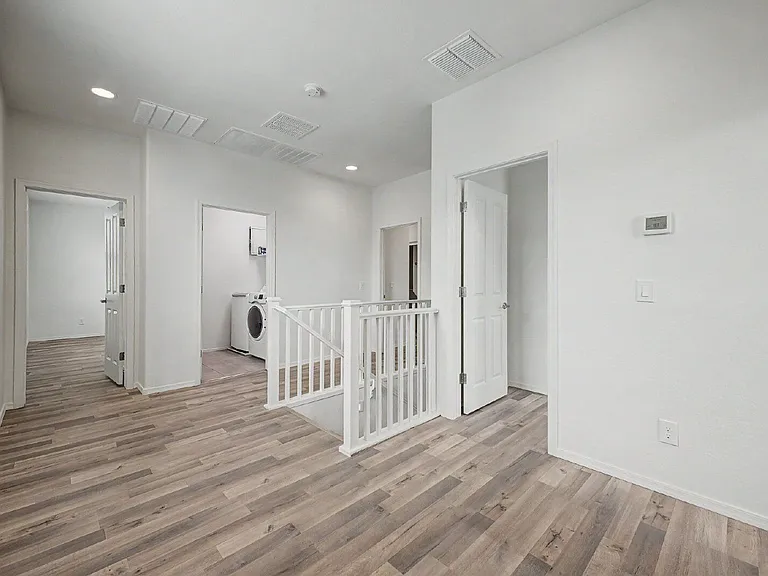 2540 N 149th Ave — Photo 25