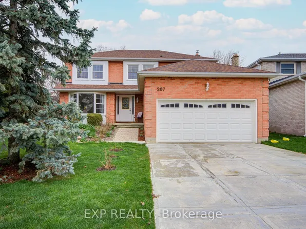 207 Stoke Dr, Kitchener, ON N2N 2C3