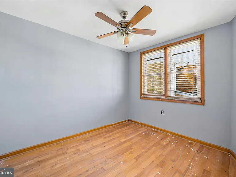 4814 Devereaux St — Photo 13