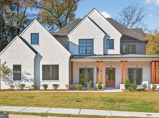 3906 Town Farms Dr, Peachtree Corners, GA 30092