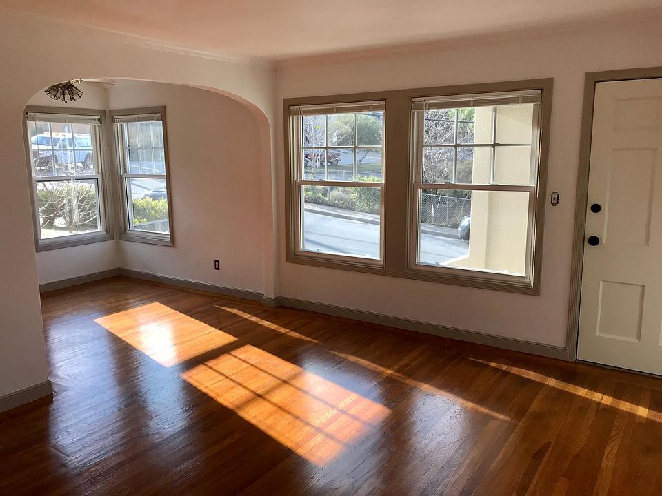 1st image of 31 Glen Park Way