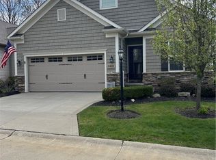 8415 Bella Dr, Macedonia, OH 44056