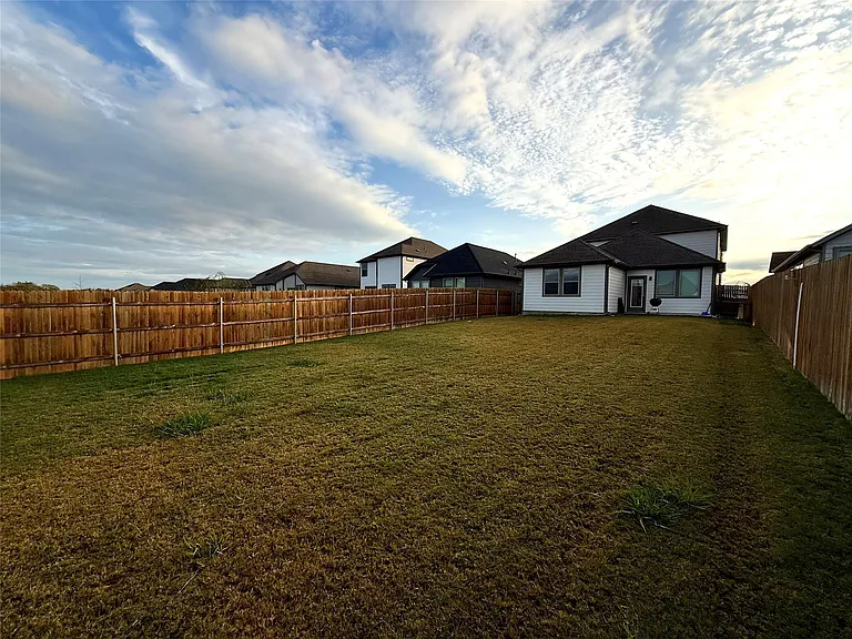 174 Gullivers Dr — Photo 19