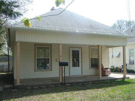 1st image of 1116 E Harvey Ave