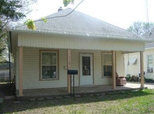 1116 E Harvey Ave, Wellington, KS 67152