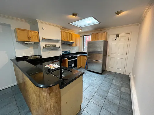 Rented by Keller Williams NYC | media 8