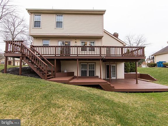 2nd image of 3197 Kinross Cir