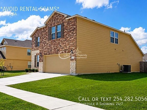 3rd image of 402 E Vega Ln