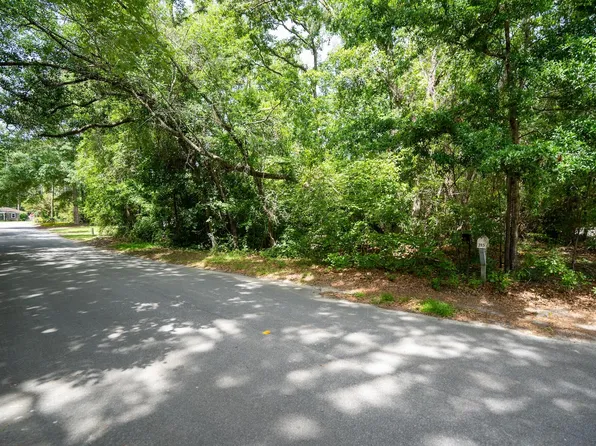 8 Sable St, Walterboro, SC 29488