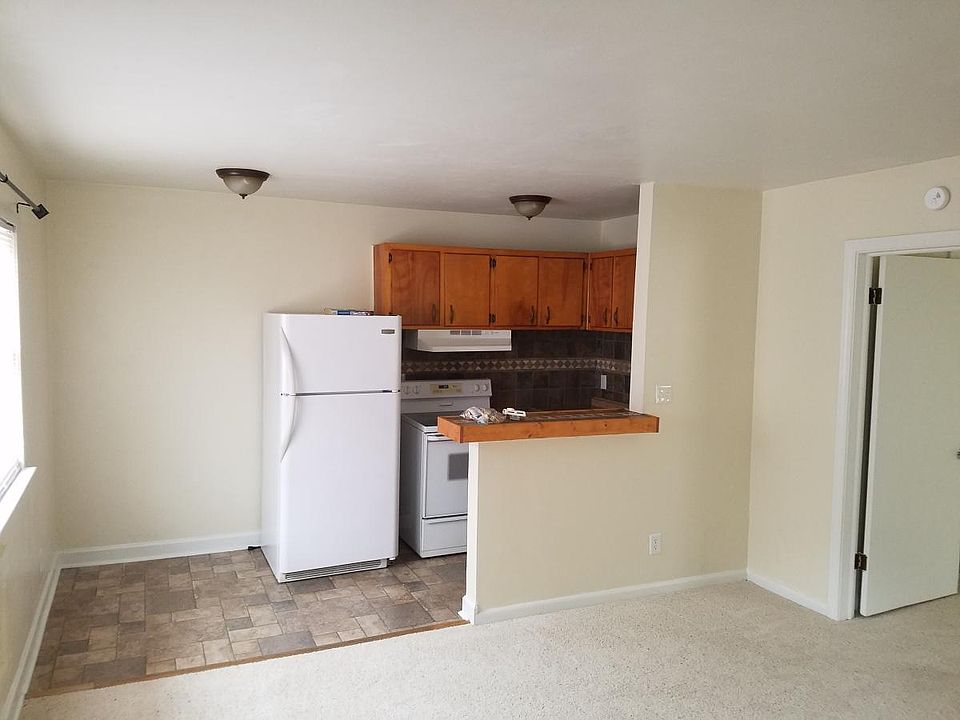 1st image of 1427 Kingston Ave