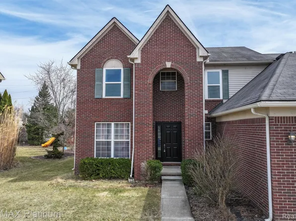 3562 Fieldcrest Ln, Ypsilanti, MI 48197