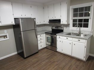 311 W 3rd Ave APT 2D, Lexington, NC 27292
