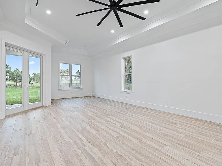 18211 SE Old Trail Dr W — Photo 31