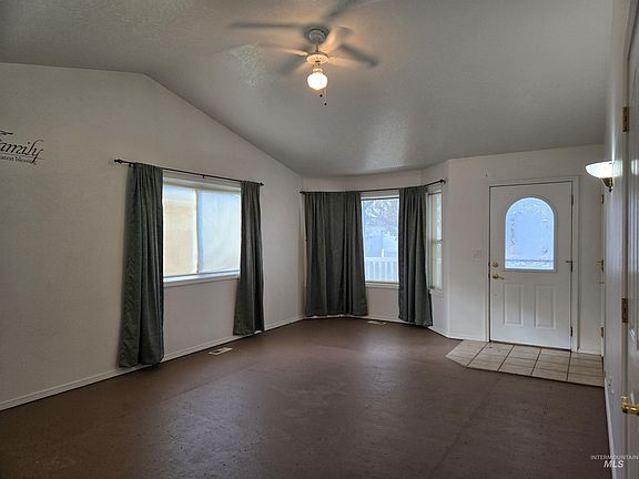 5th image of 1680 Pennington Dr