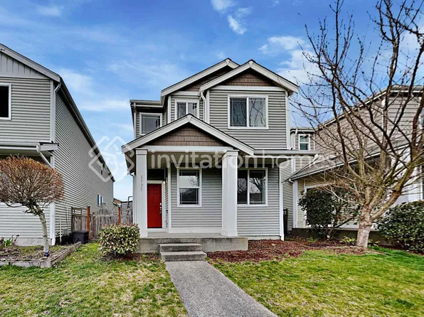 1723 181st St E, Spanaway, WA 98387
