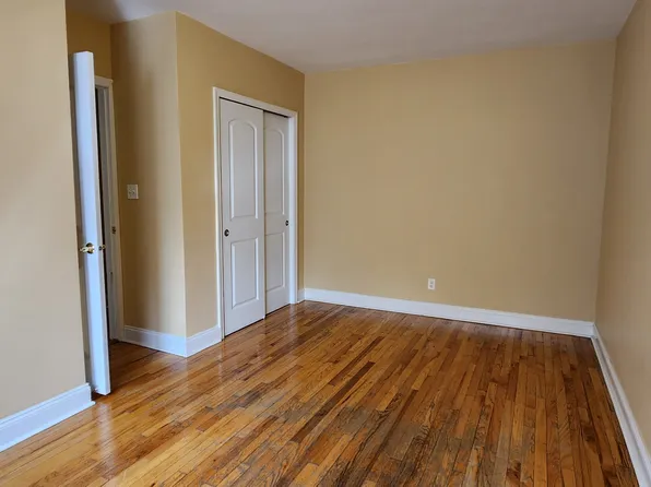 141-39 Union Turnpike image 8 of 15