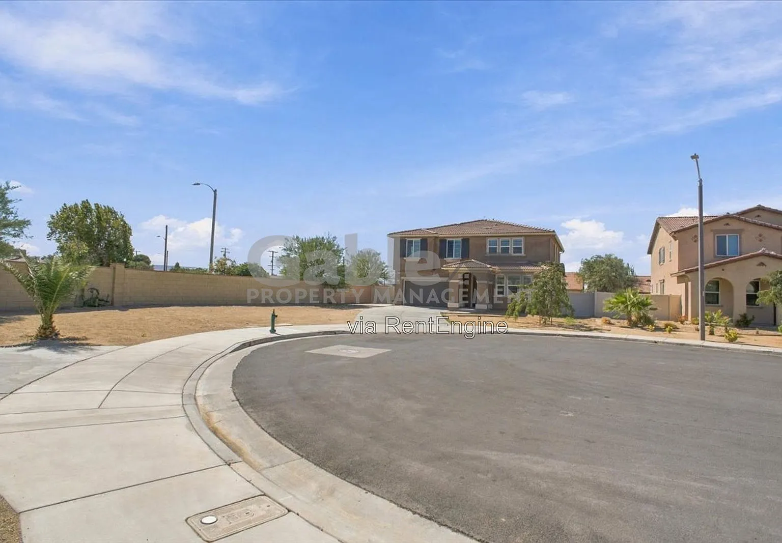 4 bed, 3.0 bath, 2679 sqft, $3,550 — Photo 2