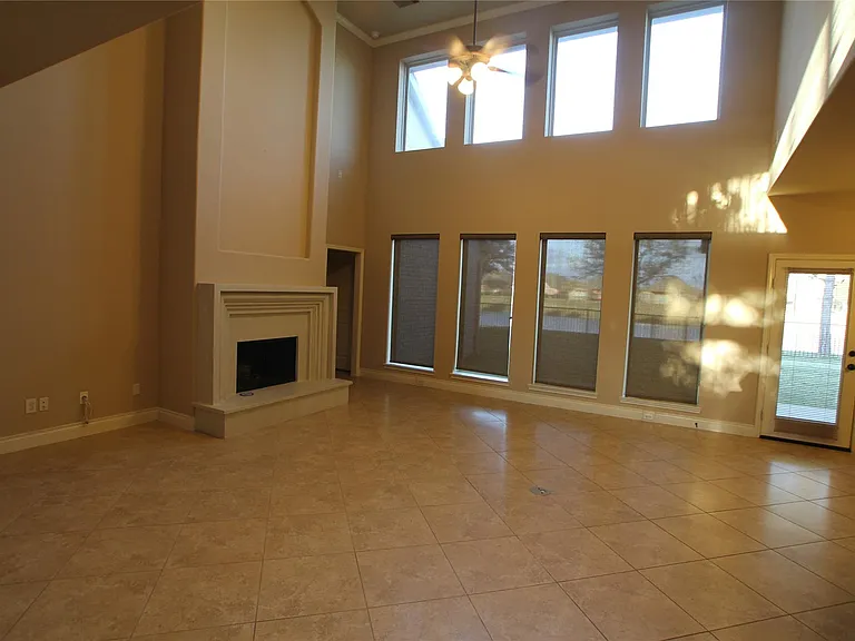 1995 Biscayne Lake Dr — Photo 6