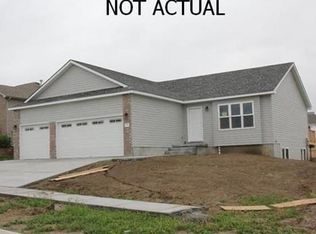 4440 W Milton Rd, Lincoln, NE 68528