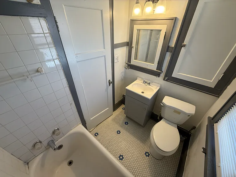 3635 N Dr William Finlayson St — Photo 10