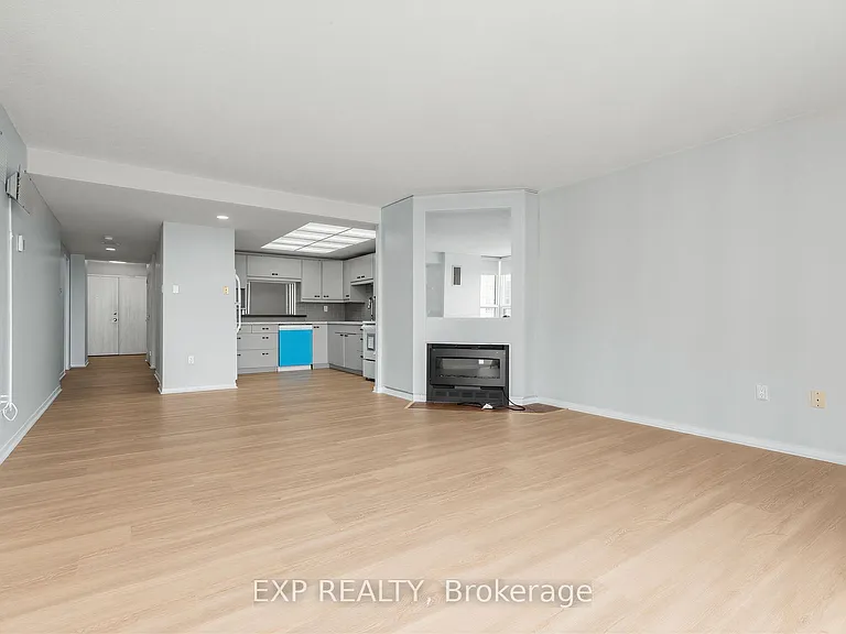 131 Beecroft Rd #1902 — Photo 26