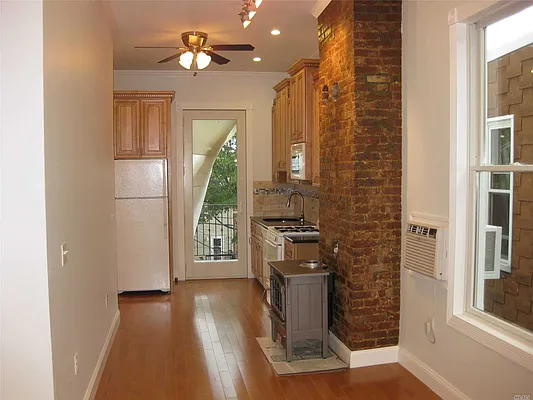 Rented by Berkshire Hathaway HomeServices Laffey International Realty | media 43