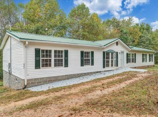 822 Buck Run Dr, Critz, VA 24082