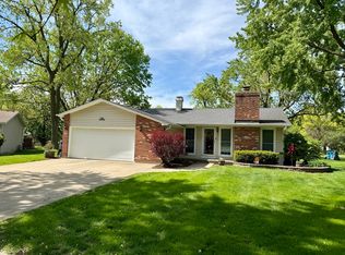 940 Cordova Ct, Wheaton, IL 60189