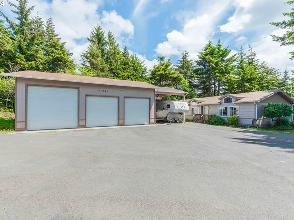 91024 Libby Ln, Coos Bay, OR 97420