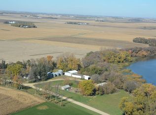2382 82nd St, Fairmont, MN 56031