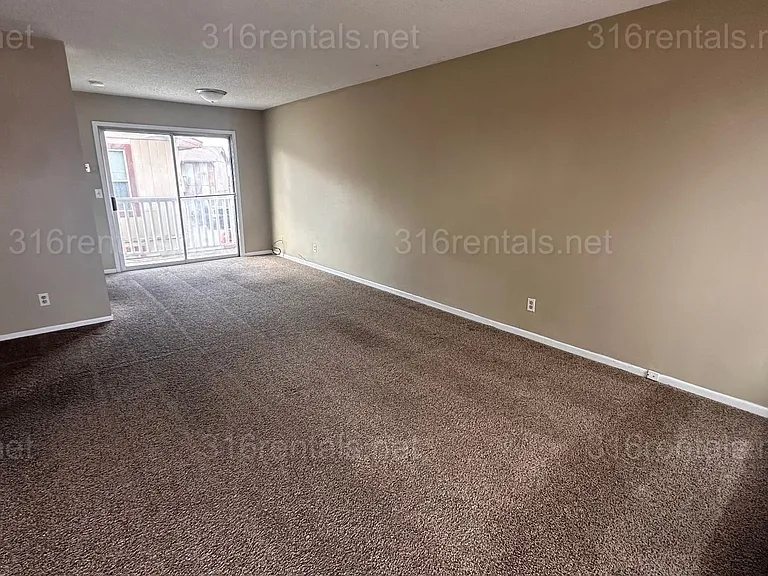 6716 W Par Ln #4 — Photo 13