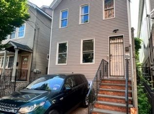 182 1st St, Newark, NJ 07107