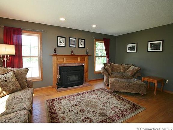 FIREPLACED LIVING ROOM