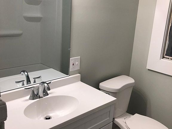 2nd image of 194 Delaware Ave APT 1