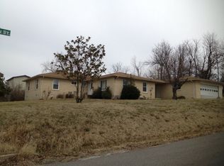 608 Pride Ave, Madisonville, KY 42431