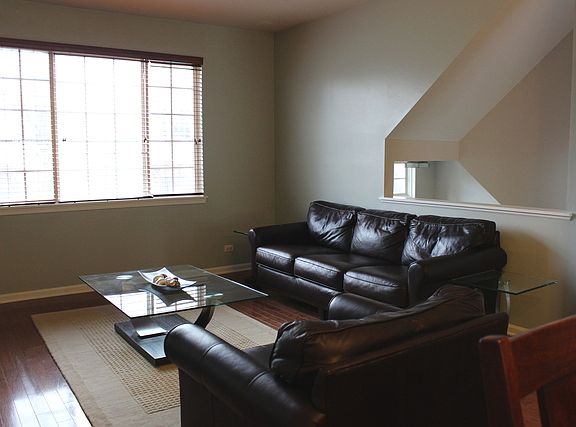 4th image of 263 Concord Dr