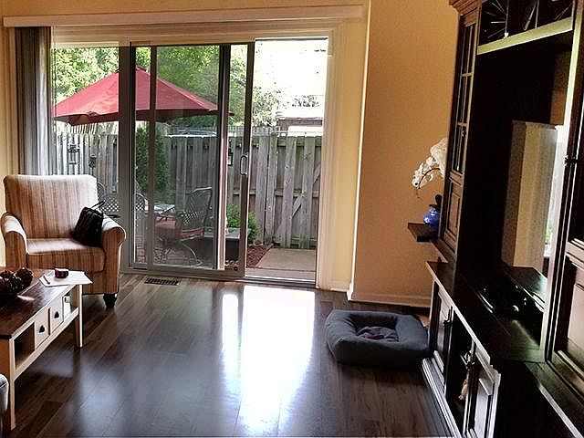 Living room & patio