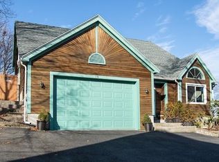 15 Peach St, Lynn, MA 01902