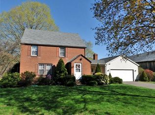 207 Shaker Rd, Enfield, CT 06082