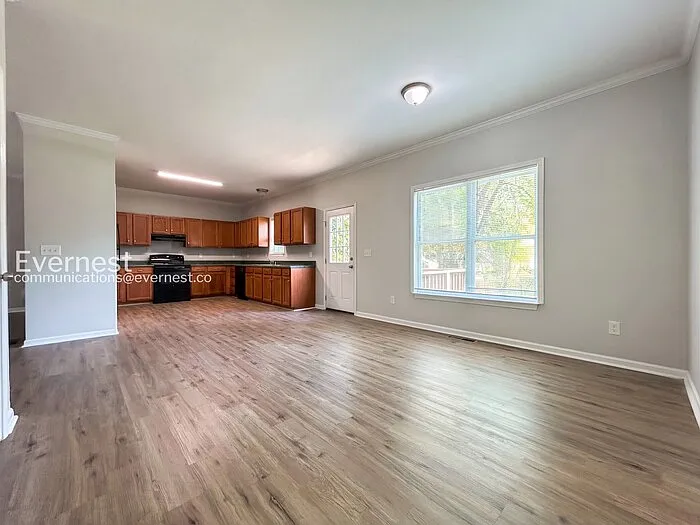 841 Ridge Ave NW — Photo 6