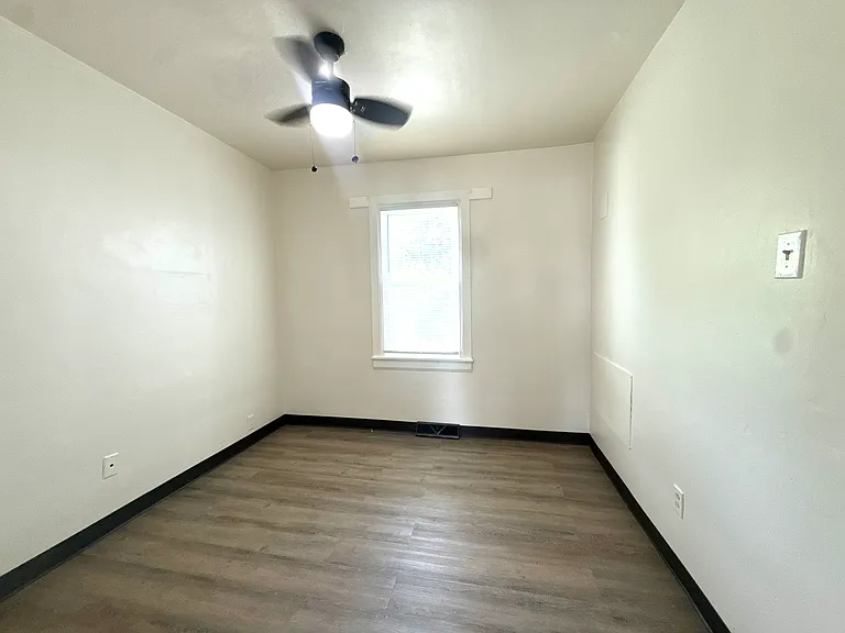 3011 Petroleum St — Photo 10