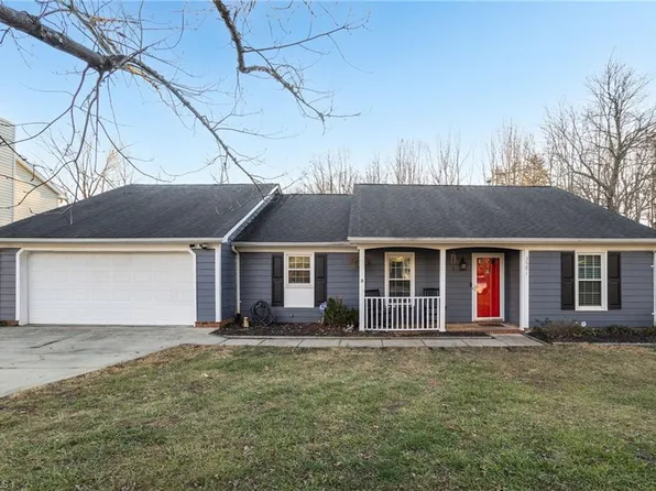 3501 Park Hill Dr, Greensboro, NC 27410