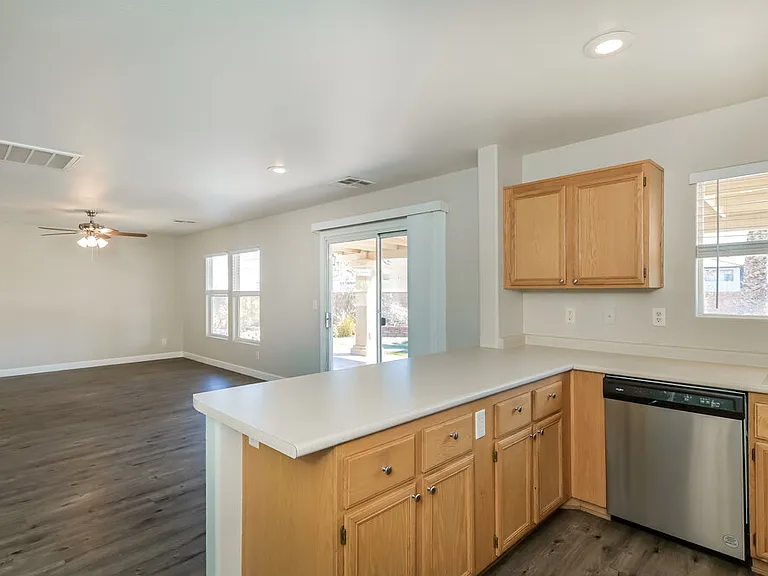 164 White Butte St — Photo 8