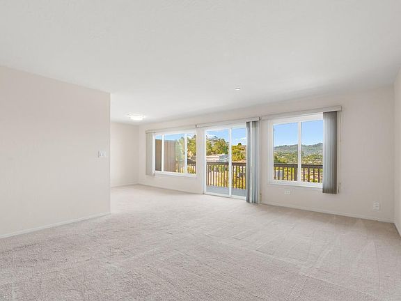 3rd image of 55 Marinero Cir #202
