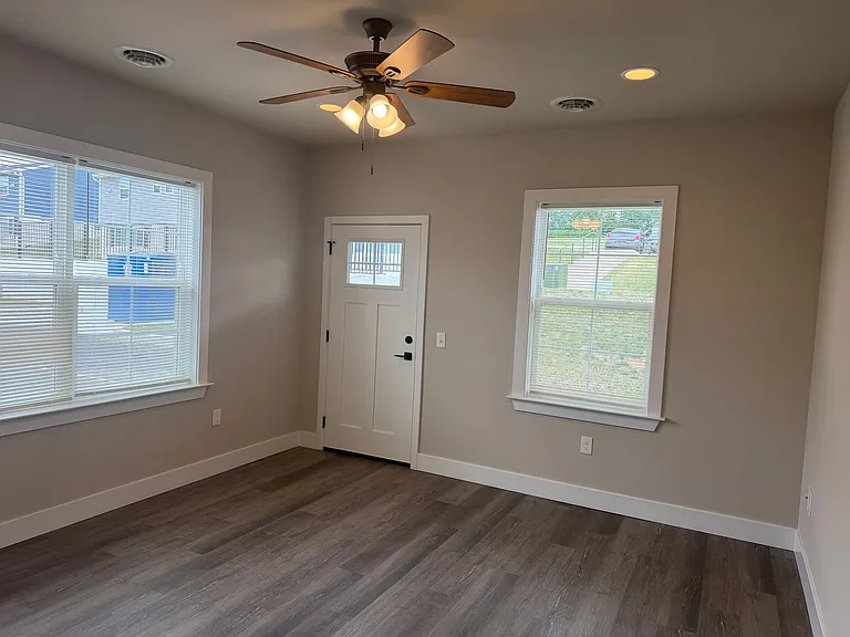 Salem Run Apartments Phase 2 — Photo 404