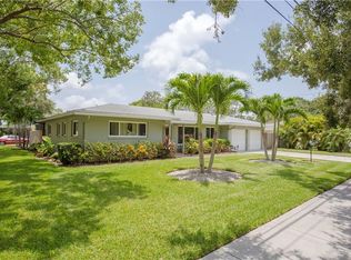 2035 Cleveland St, Clearwater, FL 33765